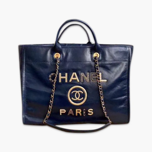 【原版皮】香奈儿/Chanel 购物袋 ，采用进口油腊牛皮，配顶级精美古铜金五金，非常高档新颖独特，休闲又时尚、又会掀起一股热潮，五金 ogo镶珍珠，款号：AS8375