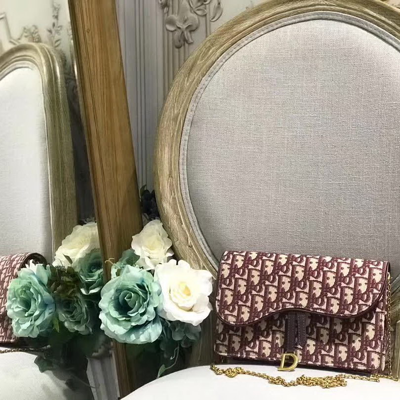 【原版皮】迪奥/Dior 链条包，选用Oblique提花帆布搭配同色系牛皮皮革裁制而成，缀以D字徽标设计，拆了链条又能当手包，另配：手挽带一条