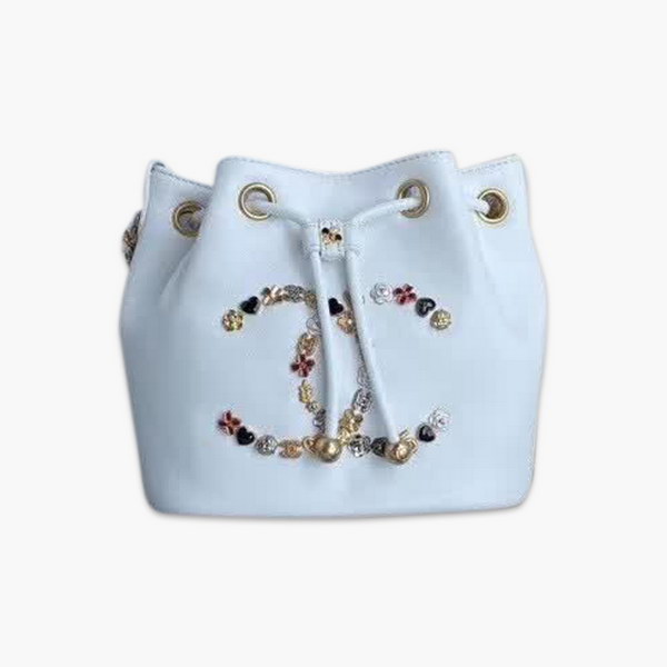 【原版皮】香奈儿/Chanel 手工系列水桶包，各种元素铆钉镶嵌成的双C标志，选用细腻羊皮，内里质感金属牛皮