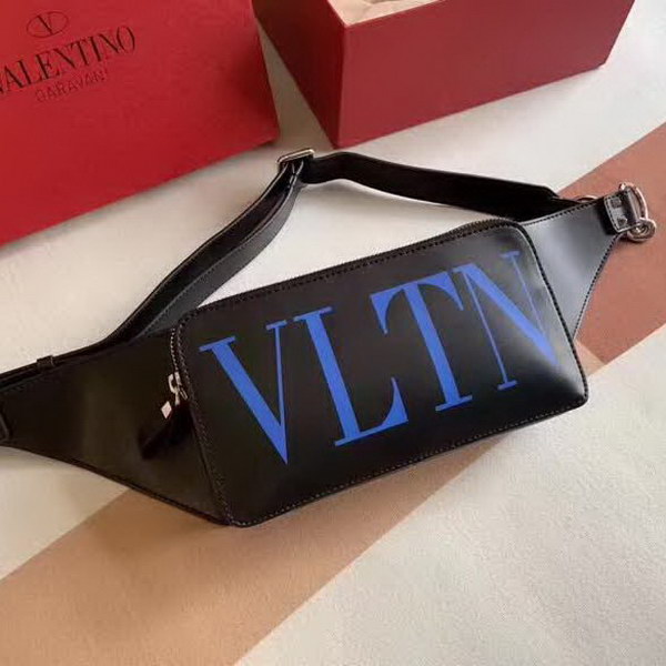 【原版皮】华伦天奴/Valentino 腰包，采用进口南非皮精心裁制而成，涂鸦大logo，简易设计，容量大，男生女生都可以用哦，款号：0056