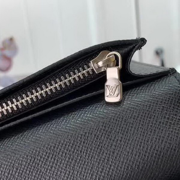 【原版皮】路易威登/LV 大格BRAZZA 钱夹，由Damier Graphite Pixel涂层帆布制成，以像素形式演绎经典Damier棋盘格图案，凸显未来感，集各种口袋、隔层与信用卡槽于一身，时尚便利，款号：N66540