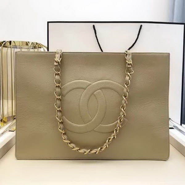 【原版皮】香奈儿/Chanel 大Logo全皮购物包，实用型设计理念，进口小牛皮，大容量，日常上班A4文件妥妥的，大小正好款式也不挑服装 ，休闲，裙装都可轻松驾驭，款号： AS1943